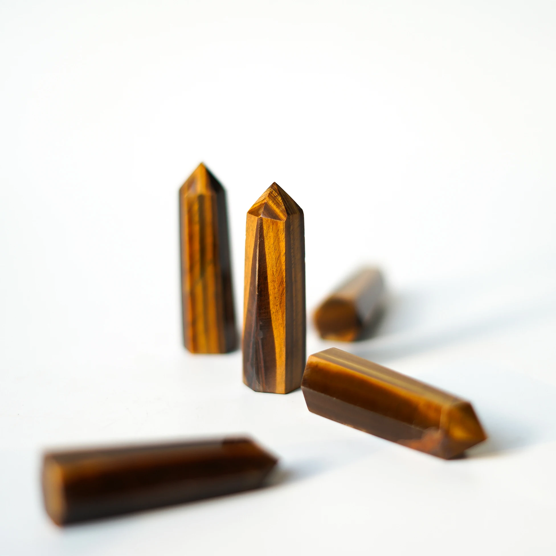 

Tiger Eye Hexagonal Prism Crafts Natural Quartz Energy Pyramid Mineral Wand Home Decoration Reiki Ornament Crystal Column