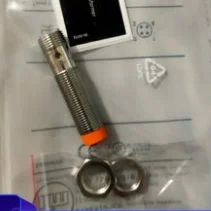 IFS201 IFS200 IFS210 IFS211 IFS212 IFS213 IFS214 Бесконтактный переключатель Индуктивные датчики