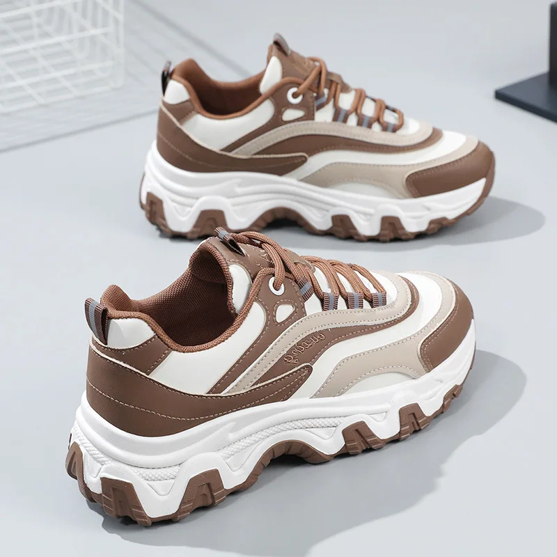 New match color daddy shoes female 2023 spring and summer bullet increase wear-resistant all-match running shoes