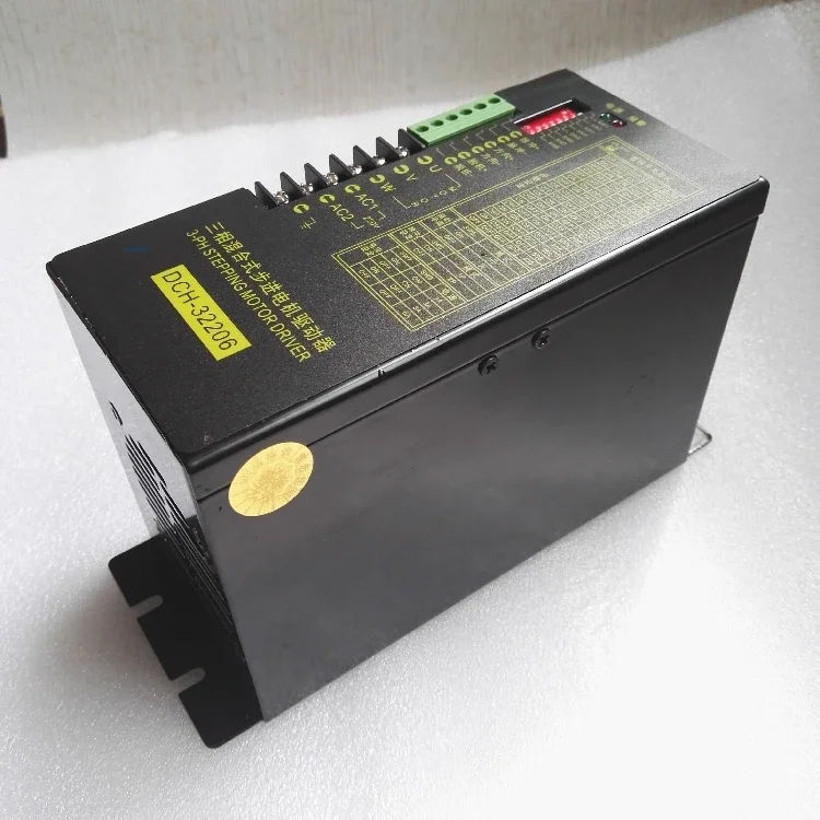 Новый и оригинальный шаговый драйвер DCH-32206. (art.: 3920cc69cafa9) - 3920cc69cafa9
