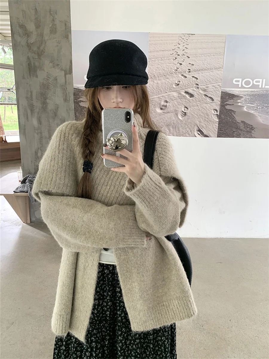 Outdoor Retro Stacked Knitted Shawl Scarf Women Winter Horn Buckle Turtleneck sweater Cardigan Outerwear Two-piece Set