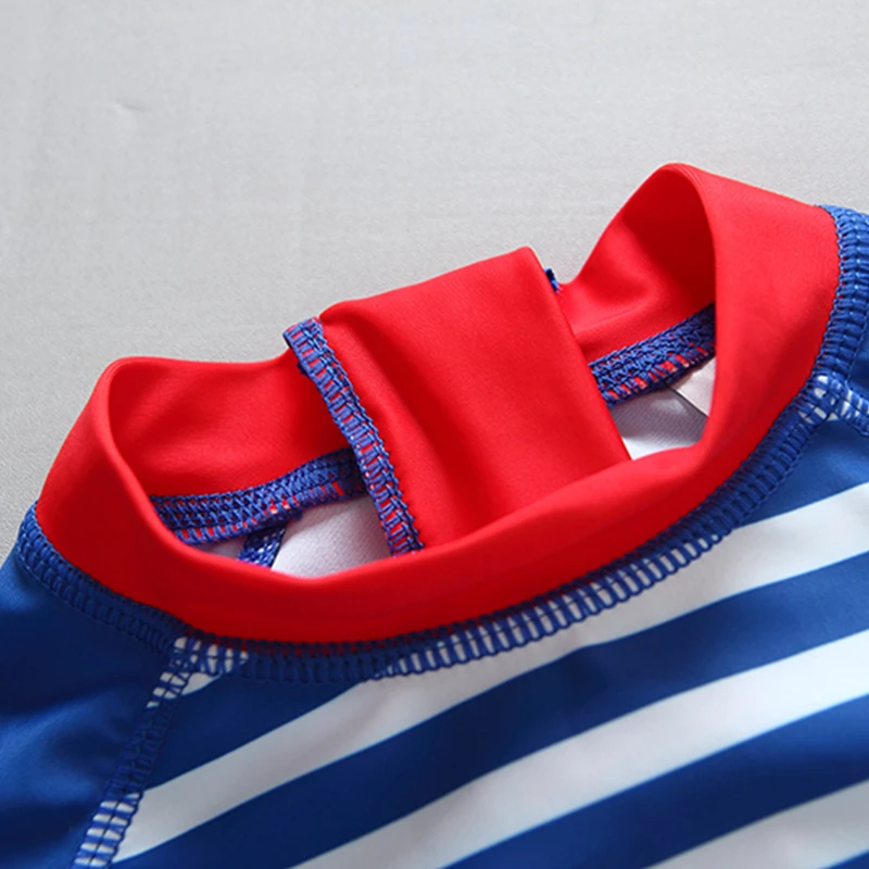 Купальный костюм для мальчиков Цельный купальник с УФ-защитой и принтом акулы