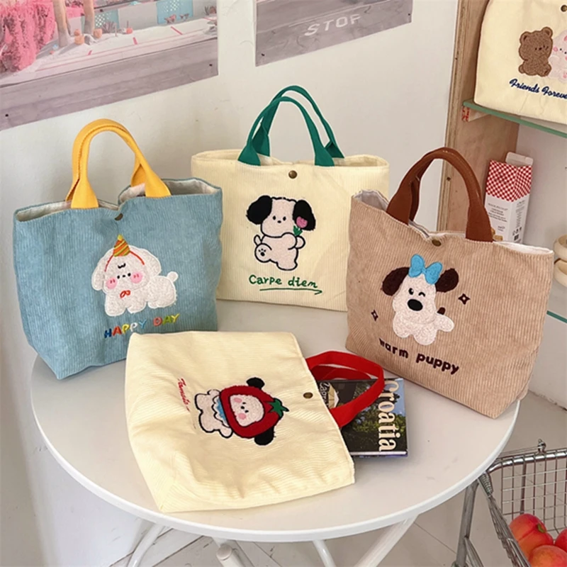 

Сумка на плечо Вельветовая с вышивкой для девочек