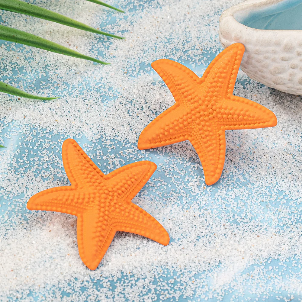 Летние серьги-гвоздики с эмалью и морской звездой в океане изысканные трендовые