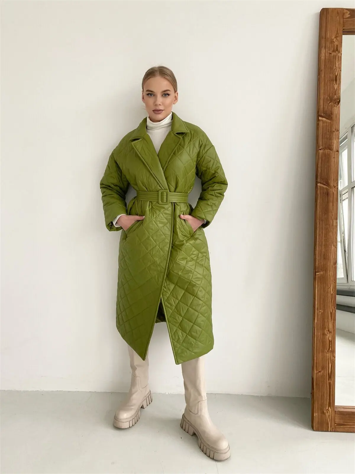 Рисунок 4 - Зимняя женская куртка 2023