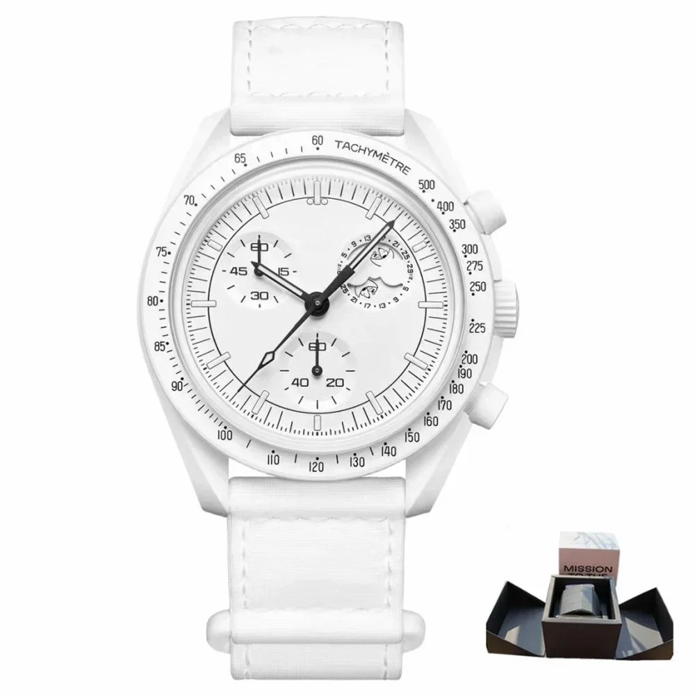 Мужские часы в пластиковой коробке оригинальные с хронографом Луной и планетами