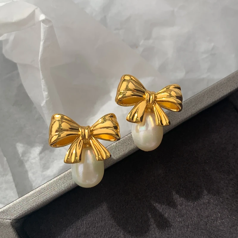 

Titanium Bowkont Natural Real Pearl Earrings Women Jewelry Punk Party T Show Gown Runway Trendy Korean Japan INS