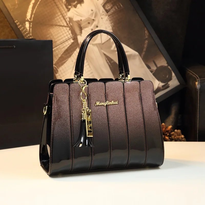 

2023 Women Contrast Color Handbags Large-capacity One-shoulder Crossbody BagFor Women 2023 New Luxury Handbags Ladies Hand Bags