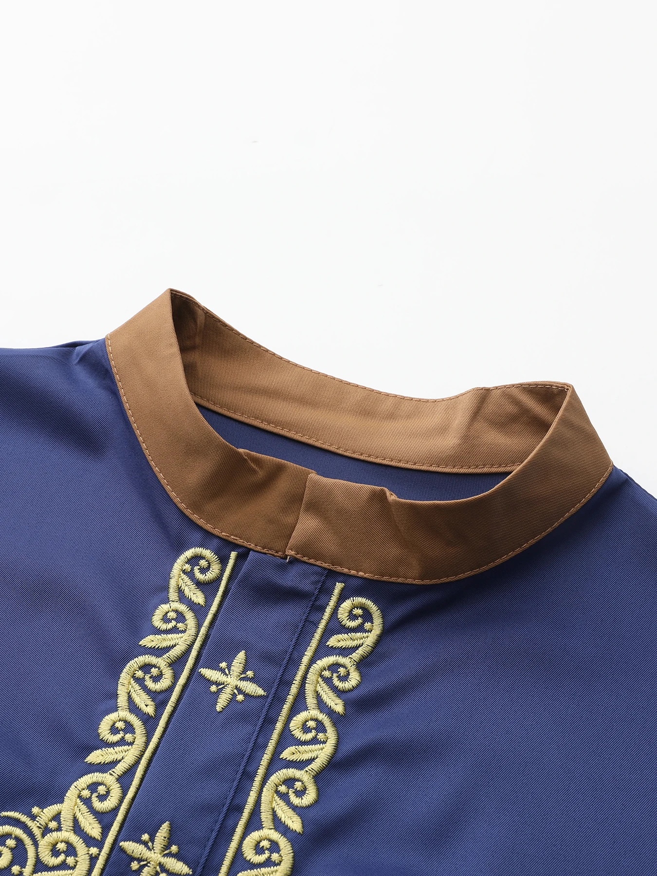 Мусульманский мужской кафтан Siena в стиле 2024 с длинными рукавами и вышивкой