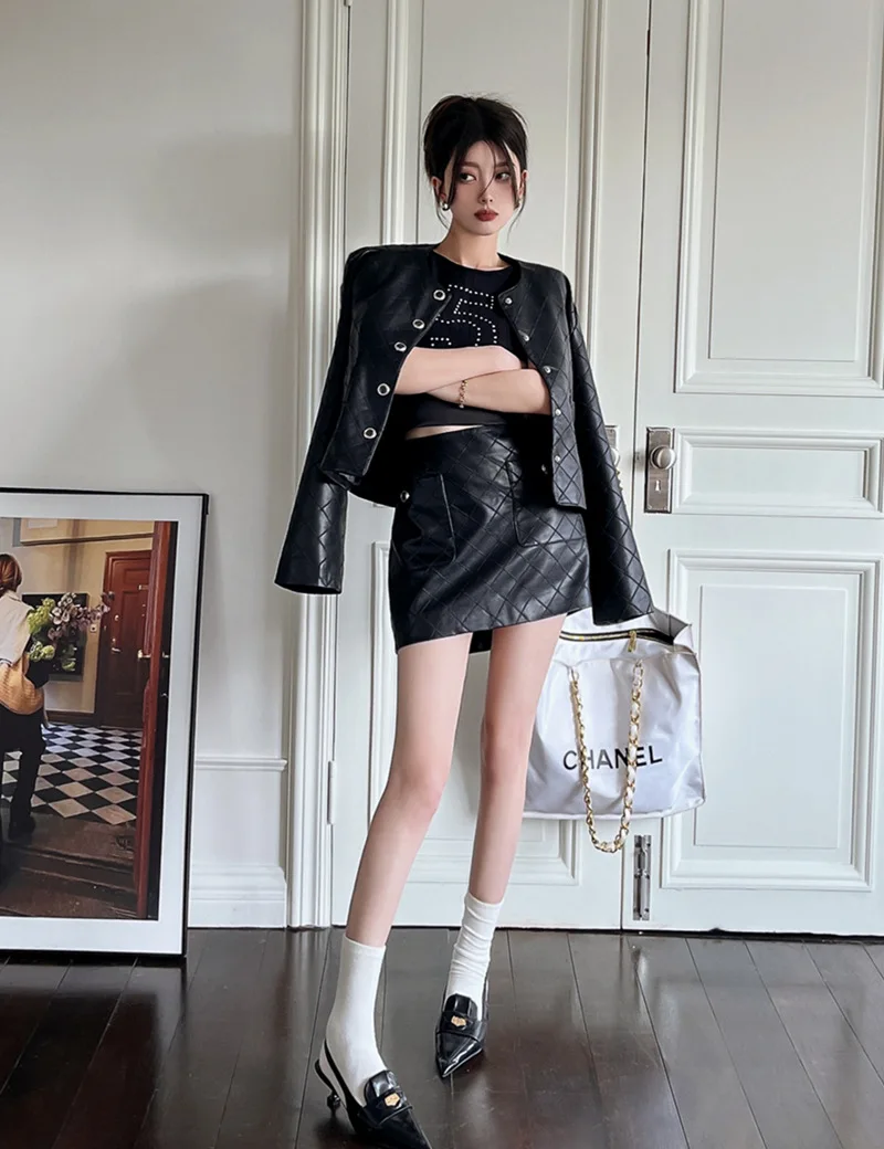 Korean Button  Autumn Long Sleeve Loose Coat Top Women's Round Neck with Leather Coat Basic Casual Y2k Girl Wear Short Top