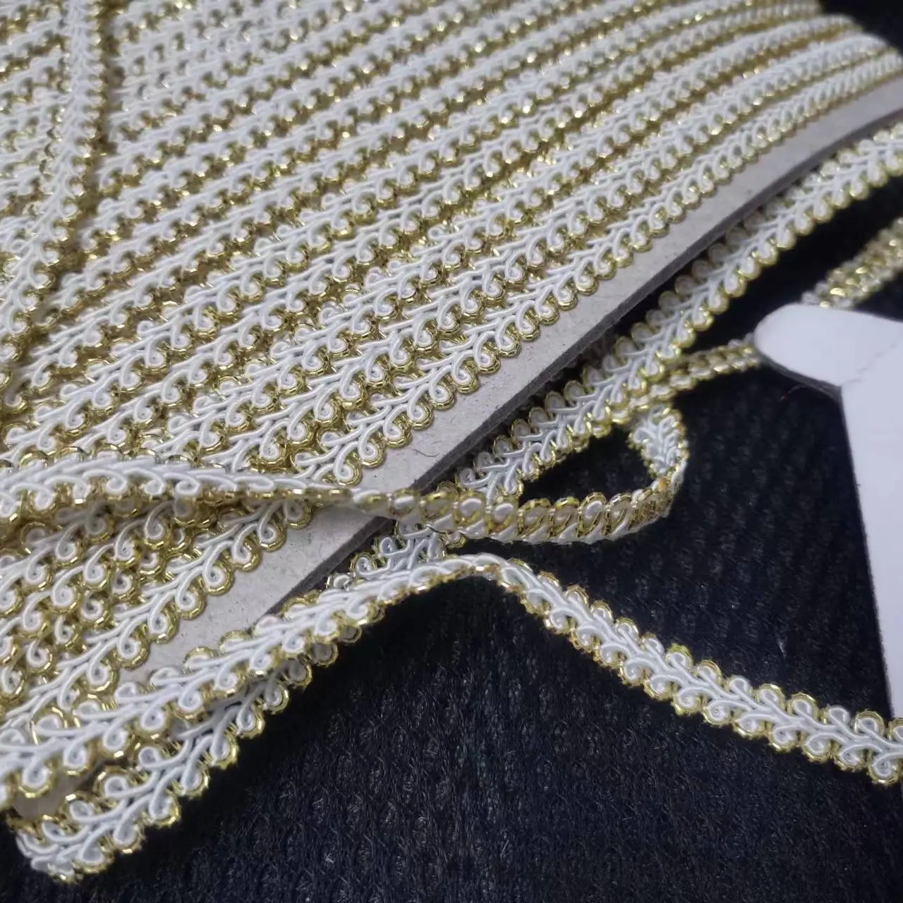 1 м высокое качество новейшая Золотая кружевная ткань 2 см аппликация лента