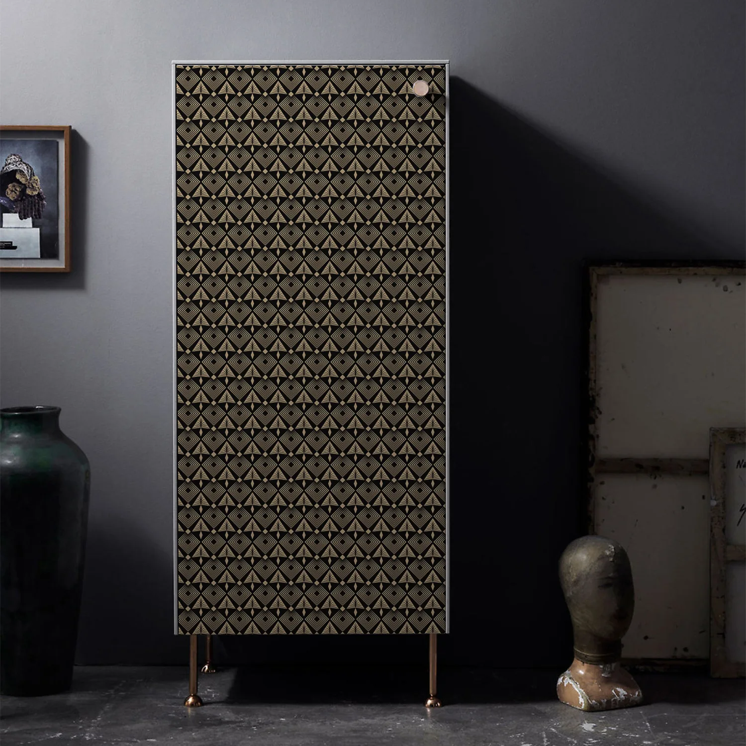 Фото Самоклеящиеся обои черно-золотые в стиле ар-деко с геометрическим ромбовидным узором, съемная контактная пленка для декора спальни и шкафов №2