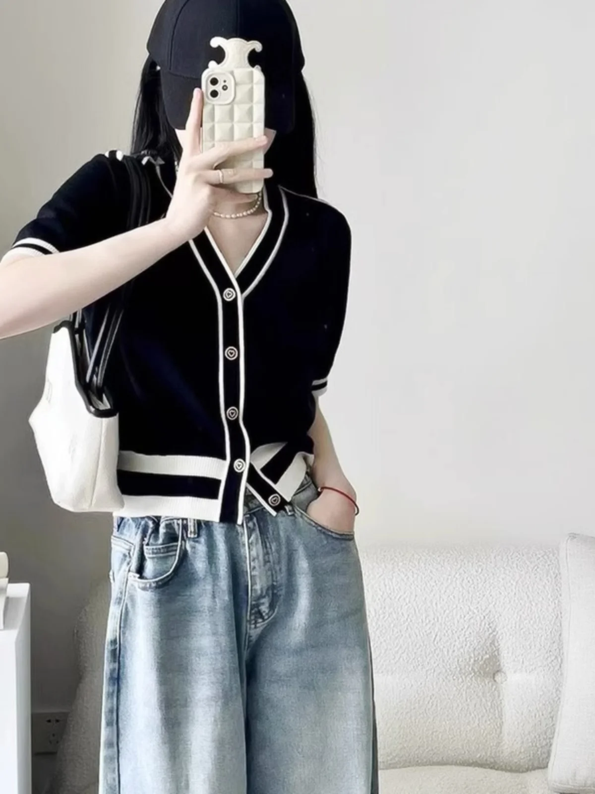 Graceful V-neck Contrast Color Patchwork Short sleeve Ice Silk Knit Summer New Temperament Chic Age Reducing Western Sle Top