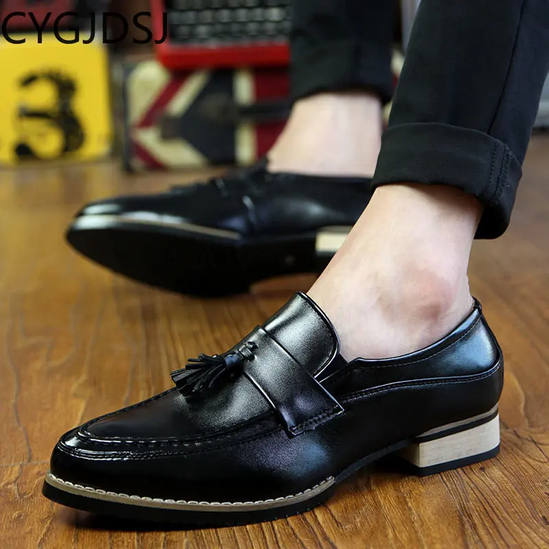

Повседневные офисные классические туфли-оксфорды для мужчин 2023, итальянские лоферы, мужская обувь без шнуровки, мужская деловая обувь, деловой костюм, Sapato