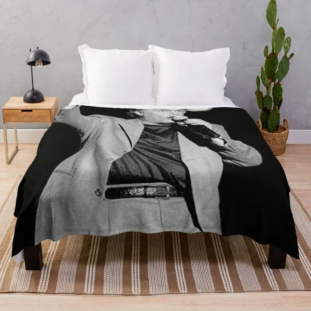 r953 / Новое одеяло Finition 2024 Le Légendaire Chanteur via lɺrgentique Salvatore Adamo (h) Olavia-Olao Okaio Créations