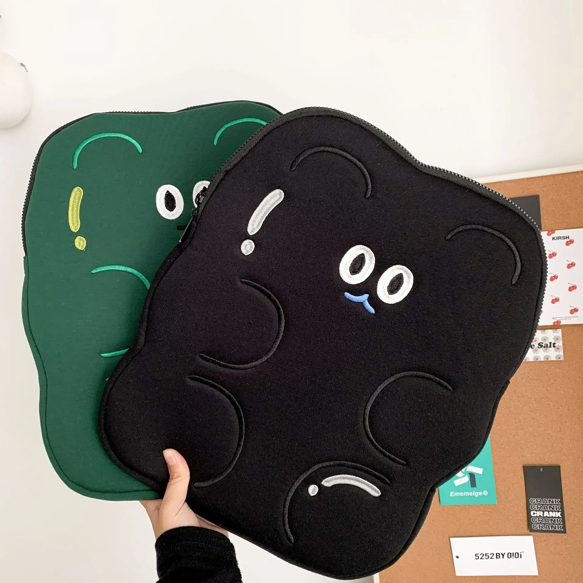 

South Korea INS cute bear for Apple 11 inch tablet iPad cover PRO13 computer bag liner bag