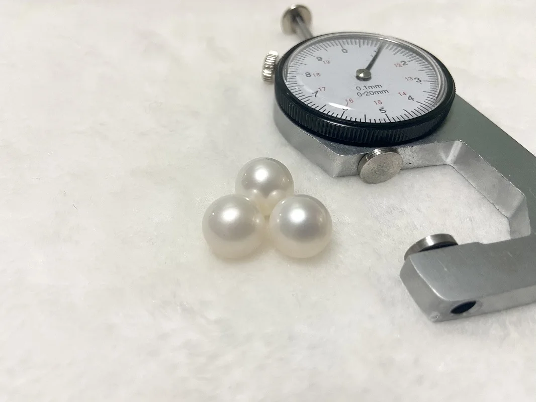 

Natural 3pcs 11-12mm Round White Genuine Loose Pearl DIY Earring Pendant Hot Sale