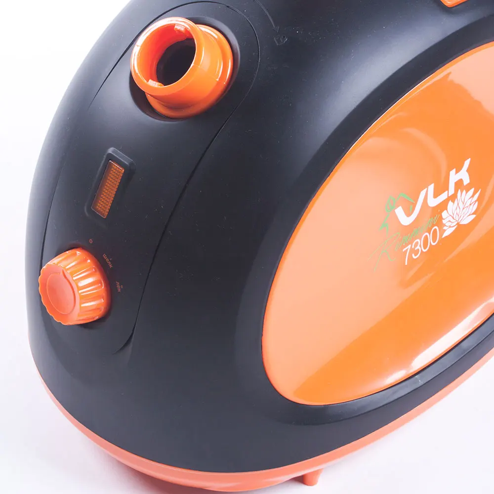 Отпариватель для одежды VLK Rimmini 7300 (Мощность 2300 Вт резервуар воды 1.5 л