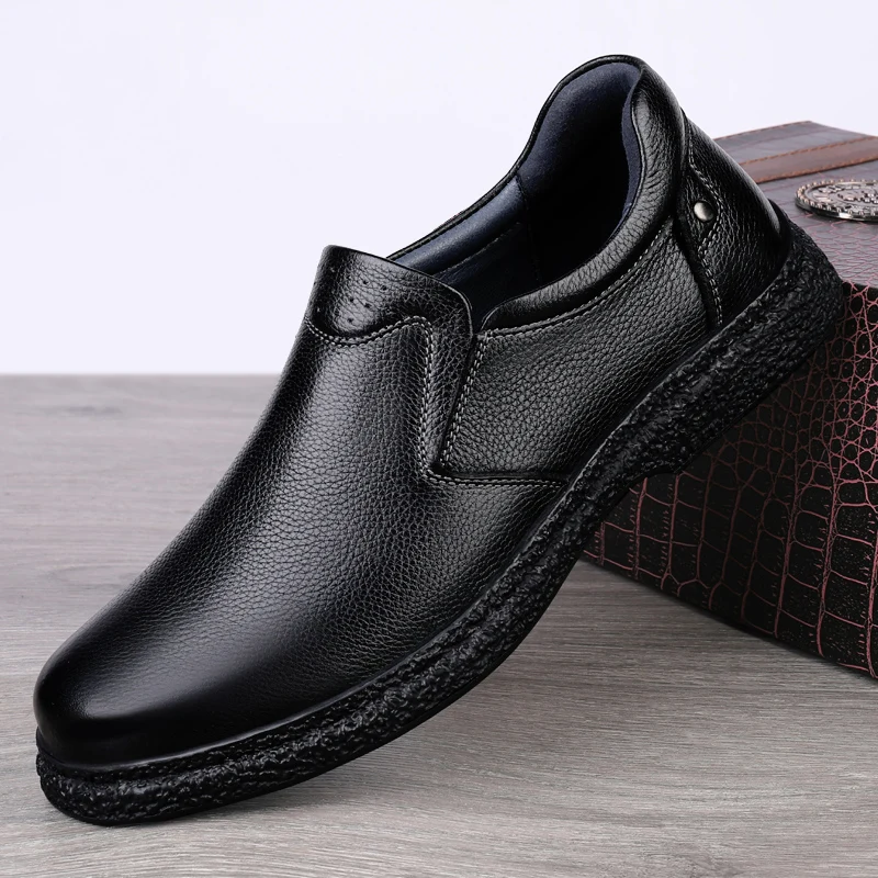 2023 New Men's Dress Shoes Derby Casual Genuine Leather High Quality Slip On Loafers Male Nice Black Office Formal Shoes For Men