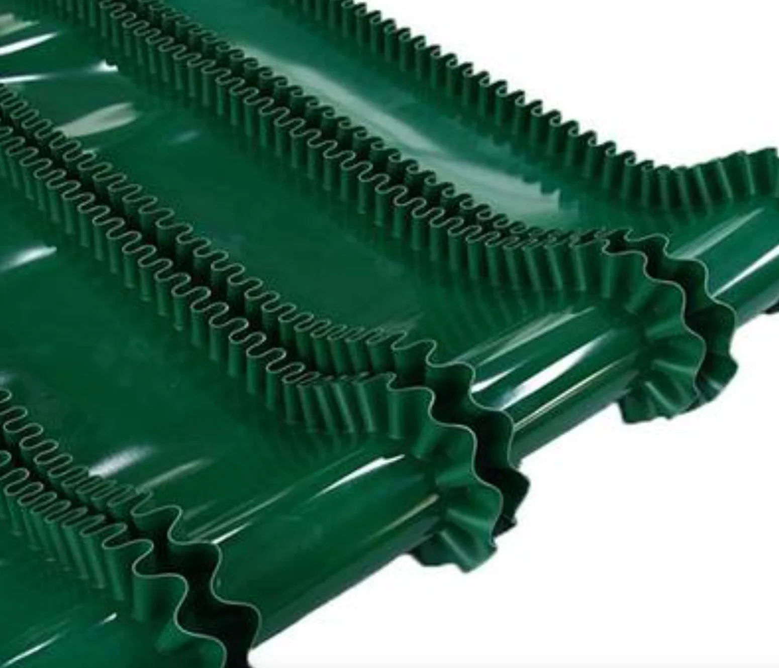 

Perimeter:6050x330x3mm with 30mm height cleats green pvc conveyor belt