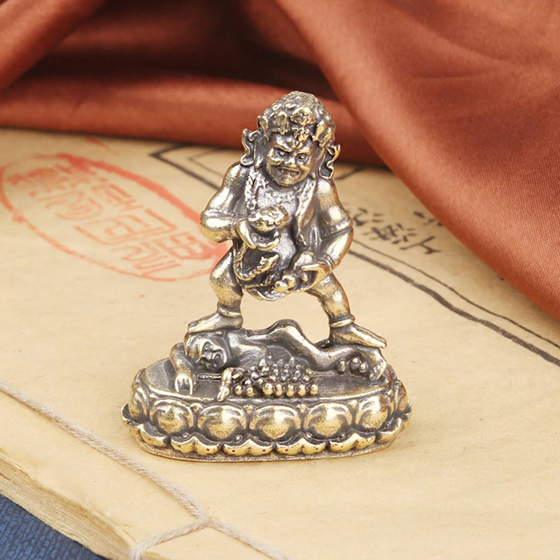 

Латунная статуя Бога богатства