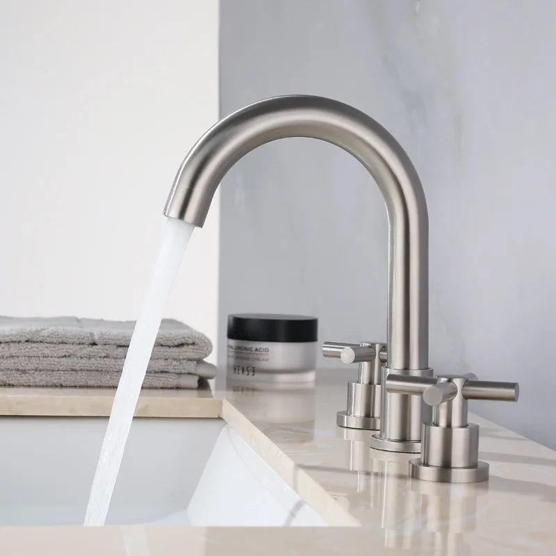 High Quality 3 Holes 2 Handles Bathroom Sink Faucet Cold Hot
