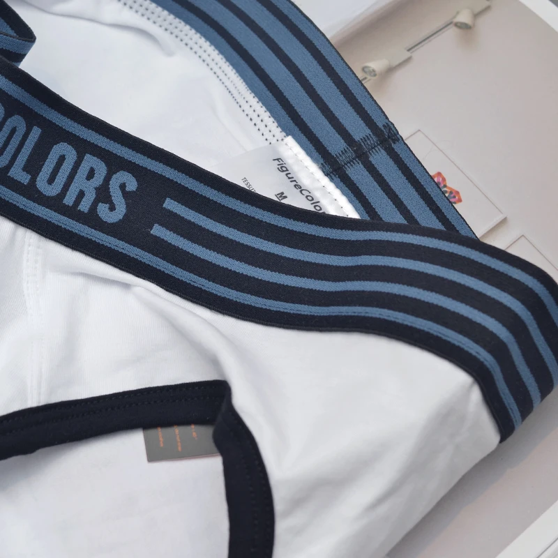 2 Pieces Solid Men's Triangle Underwear Cotton Simple U Convex Bag Breathable Comfortable Shorts Head Youth Sweat-Absorbing Men