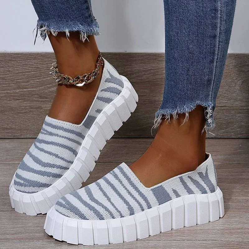 2022New Style Breathable Linen Comfortable Casual Women's Mesh Shoes Canvas Summer Casual Large Size Flat  Driving Shoes Walking