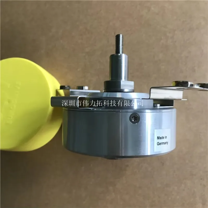 Фото Инкрементальный энкодер SEW EURODRIVE ES7C/EV7C 13642693 1024 PPR 380В 50Гц №1