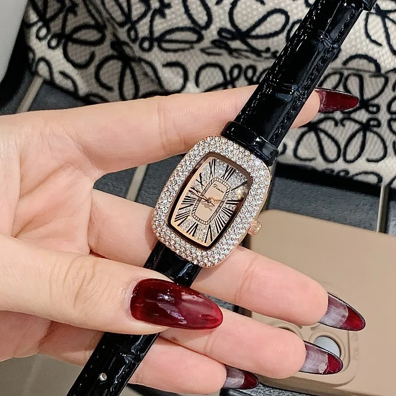 Fashion Diamond Watches Casual Women's Watch Bracelet Leather Strap Oval Quartz Ladies Watch Women Clock Wrist Watch Relogio