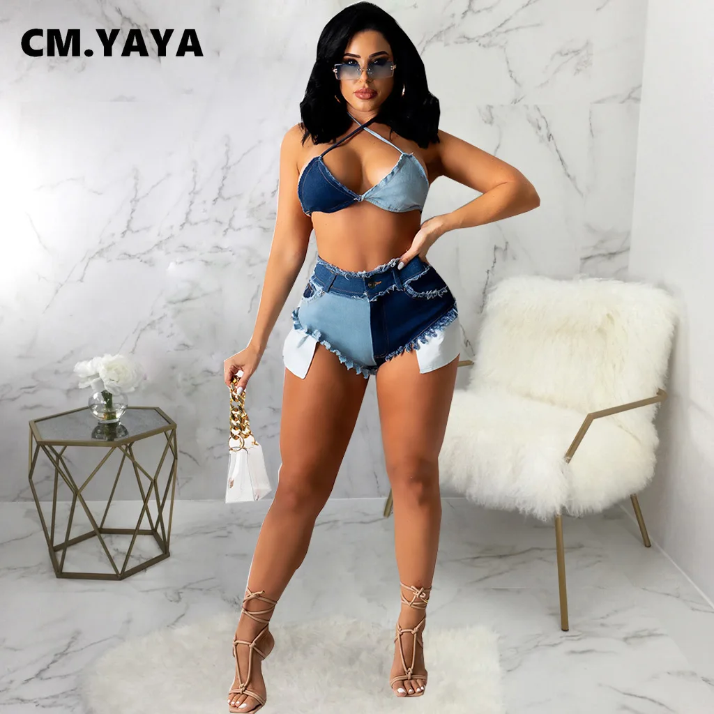 Женские рваные джинсы в стиле пэчворк CM.YAYA очень короткие на молнии с карманами