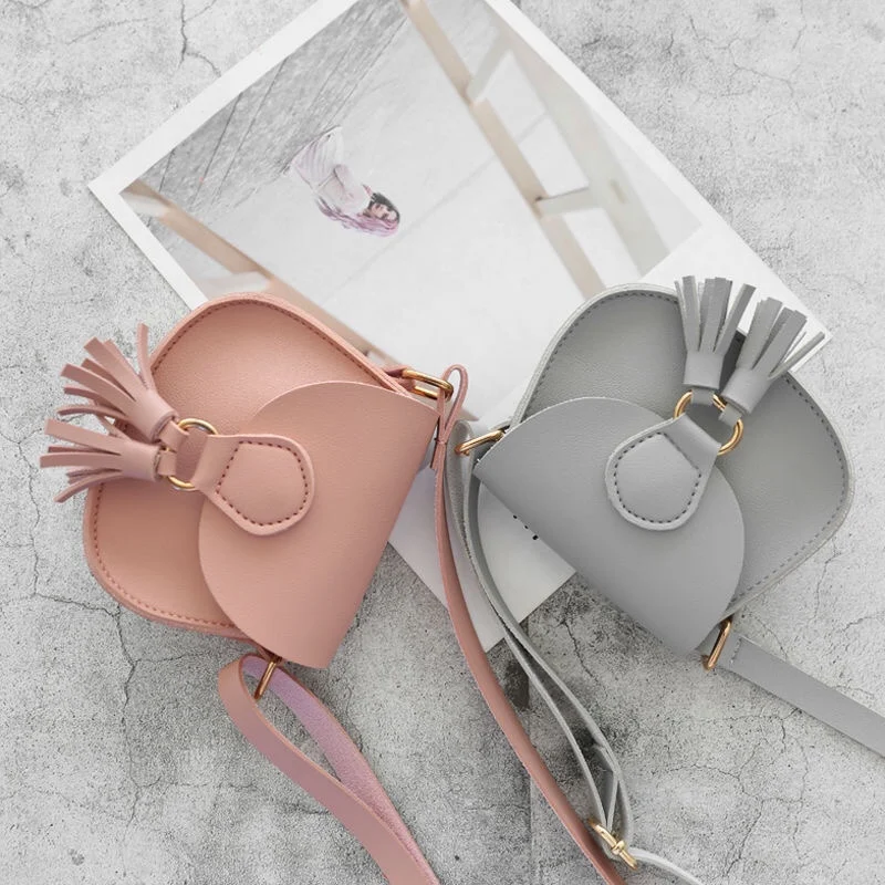 

Cute Princess Accessories Kids Coin Purse Handbags Cute Girls Baby Tassel Crossbody Bags PU Leathe Children Small Princess Bag