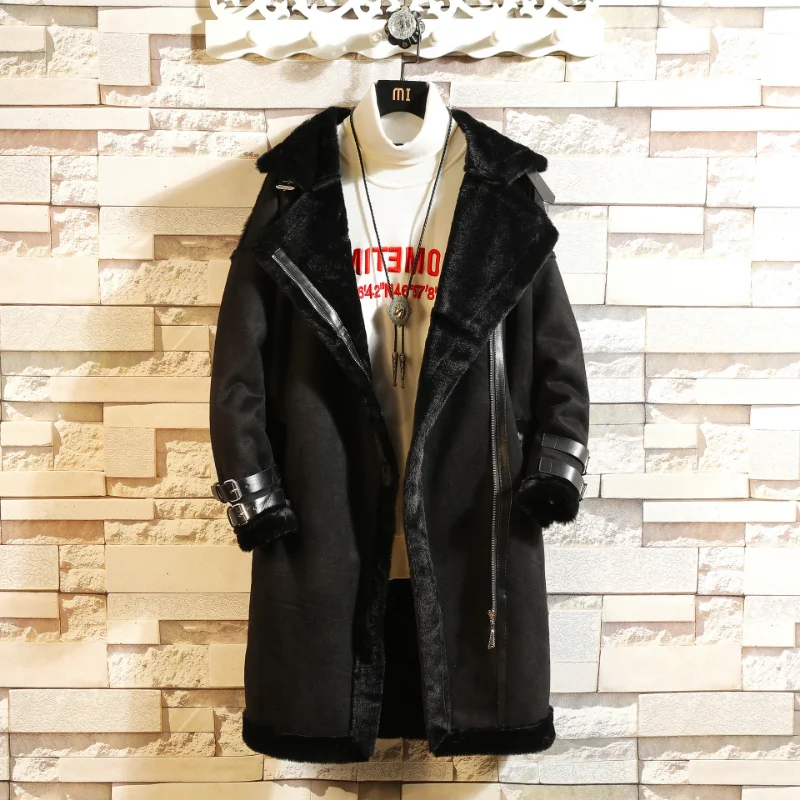 Рисунок 6 - Мужское шерстяное пальто