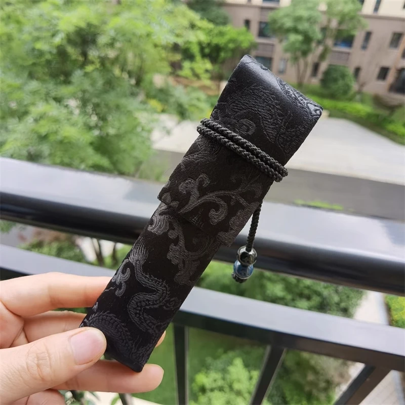 

Сумка для карандашей из шелка и хлопка