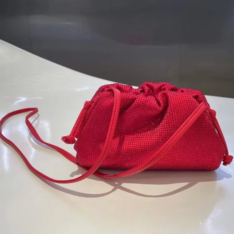

High End Women Clutch Bag New One Shoulder Messenger Cloud Bag Shiny Crystal Diamond Dumpling Handbag Purse Luxury Evening Bag