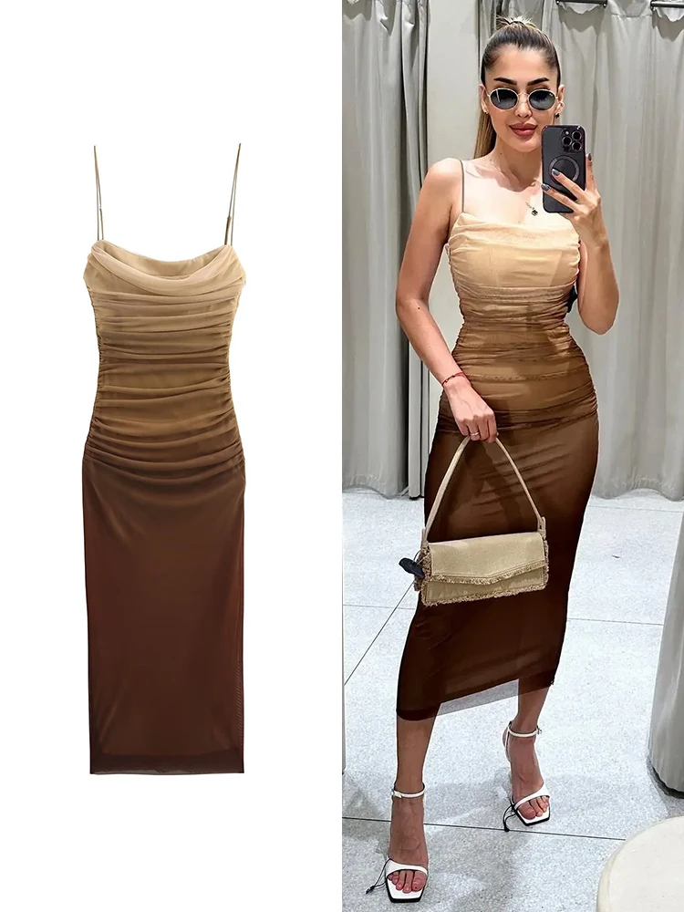 Женское облегающее платье с градиентным принтом на тонких бретельках