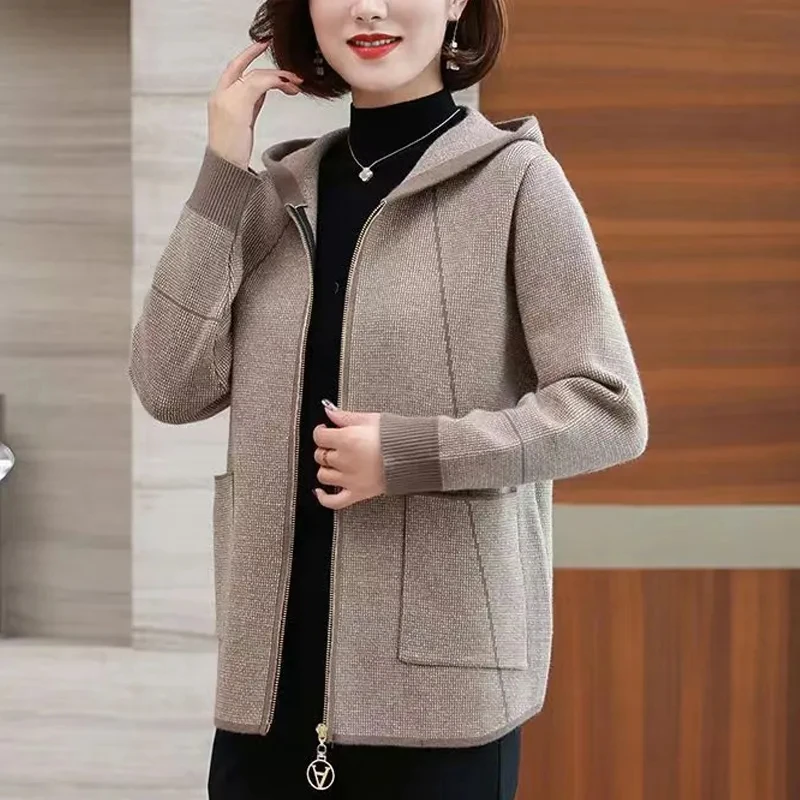 Демисезонная шерстяная куртка для женщин модное приталенное короткое пальто на