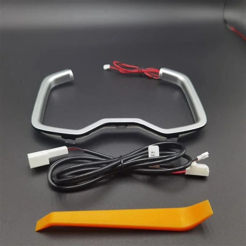 

Для Toyota RAV4 XA50 2019-2024 светодиодный светильник для салона автомобиля, центральная чашка для воды, декоративный атмосферный светильник для улучшенного автомобиля Am