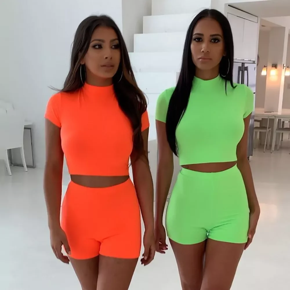 

Short Sleeve Green Crop Tops Shorts 2 Pieces T-shirt Set Women Fashion Sexy Casual Club Party Streetwear 2019 Summer