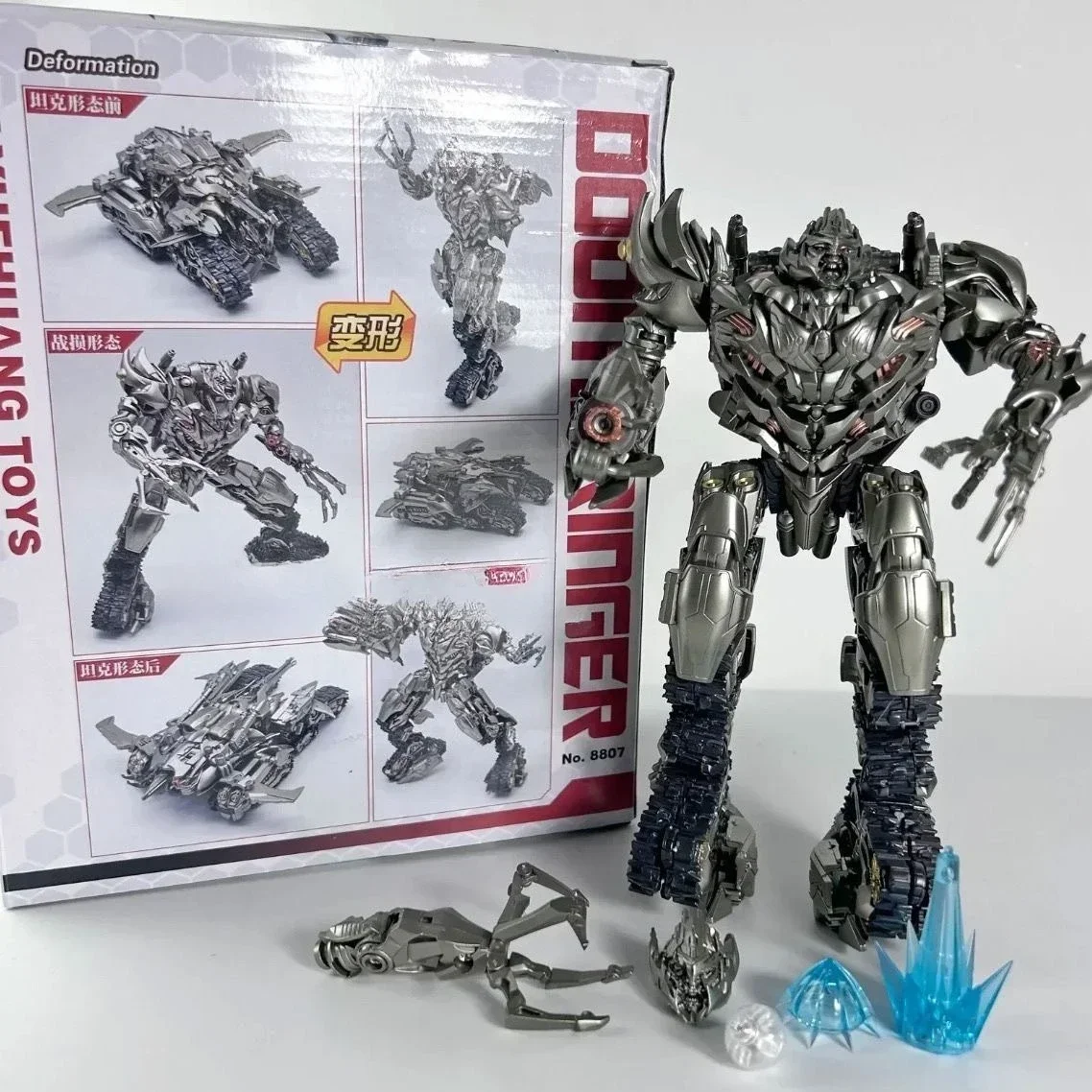 Фото В наличии Jiayuehuang Transforming Toys 8807, тонкая роспись, версия MGC Tanker Movie KO SS13, подвижная кукла, коллекция, подарок №1