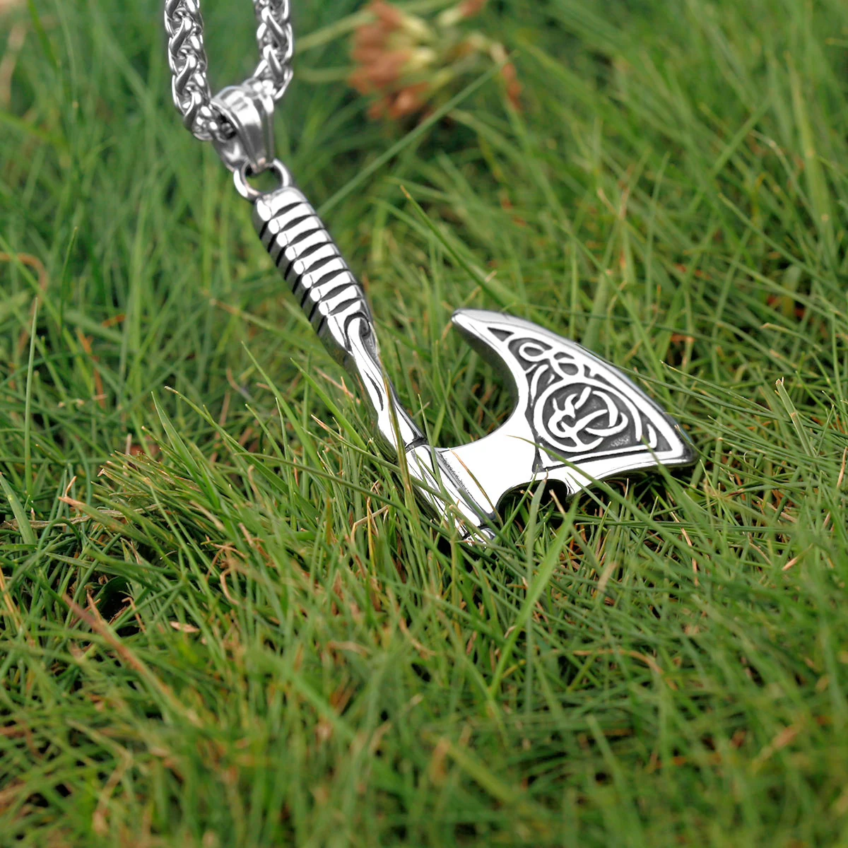 

Nordic Viking Warrior Axe Necklace Men's Stainless Steel Celtic Knot Amulet Pendant Necklace Vintage Fashion Male Jewelry Gift