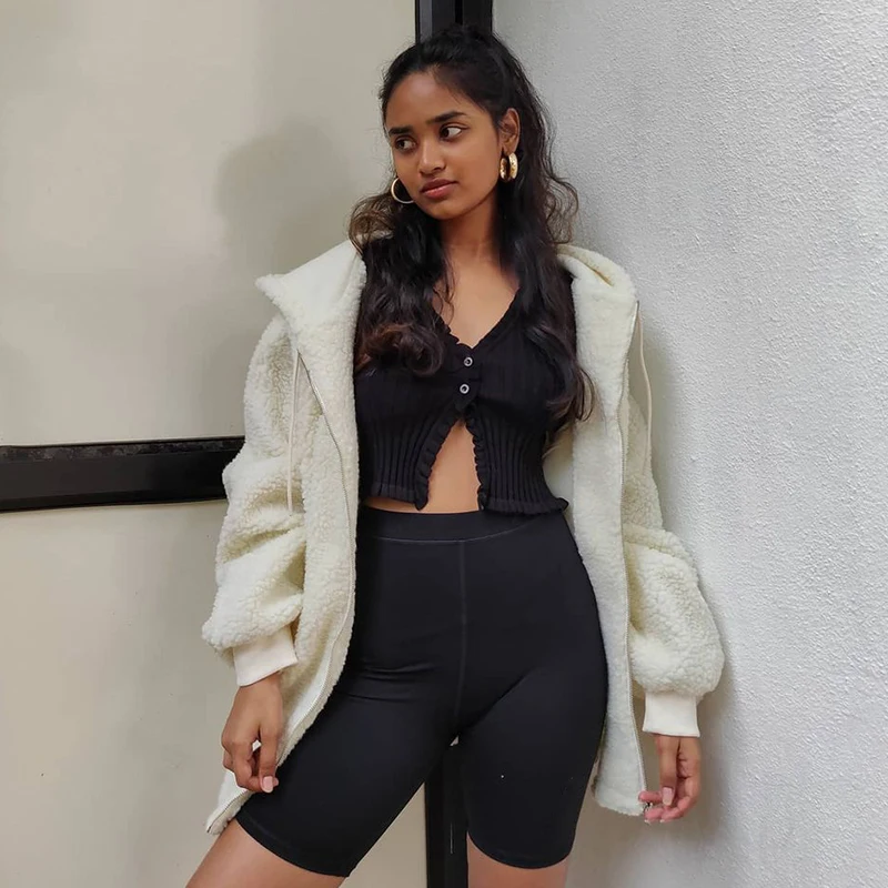 

Autumn Fashion Oversized Lamb Wool Faux Fur Winter Jacket Ladies Hooded Fashion Zipper Teddy Coats Solid Color Coat Furry Coats