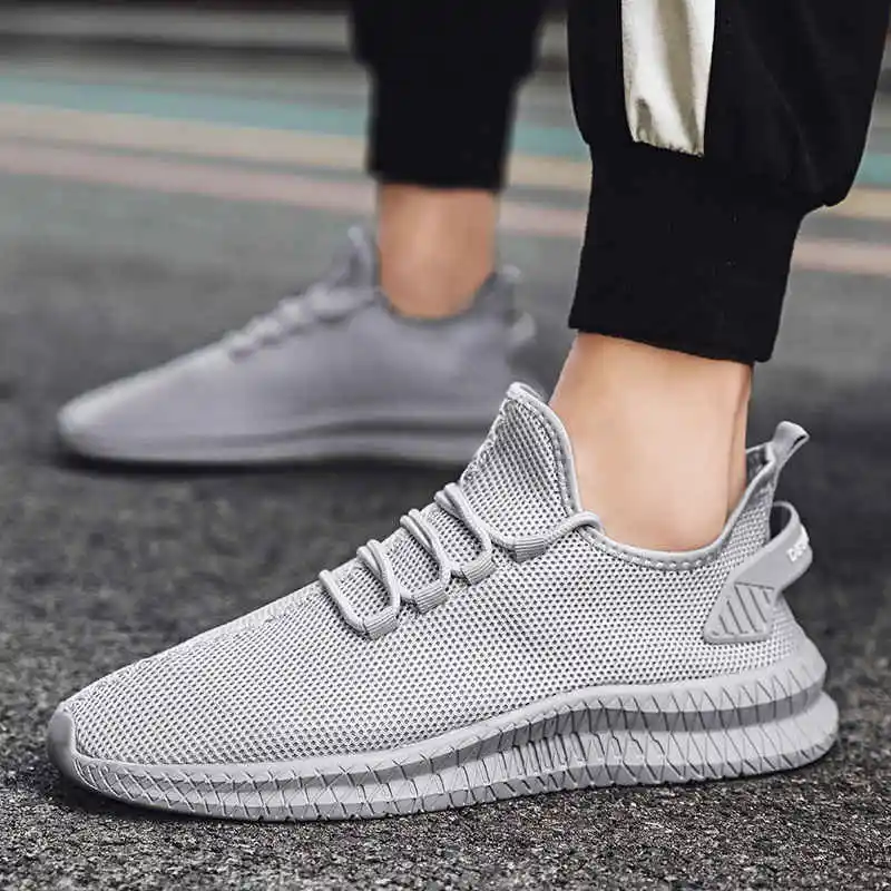 

Sports Shoes High-Top Men Sneakers Anti-Skid Soled Sneakers Man Sport Designer For Top Brand Mens Running Shoes Easy Tennis Mem