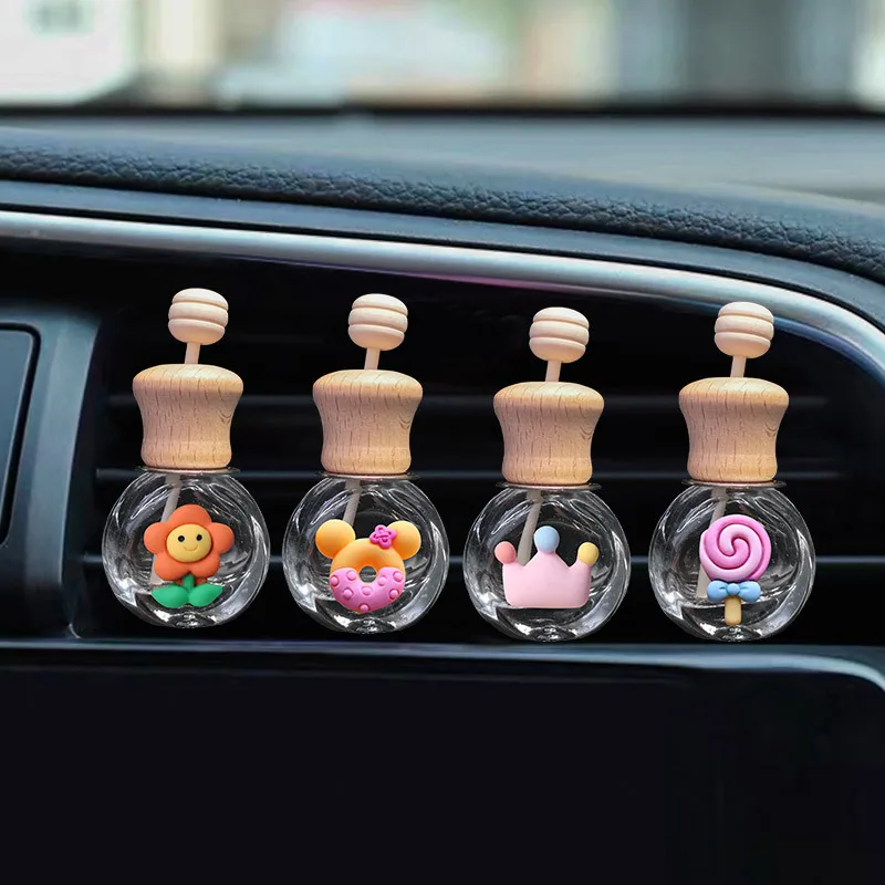 

Car Decor Creative Cute Decoration Accessories Air Outlet Perfume Bottle Car Aromatherapy Bottle Wooden Essential Oil Bottle