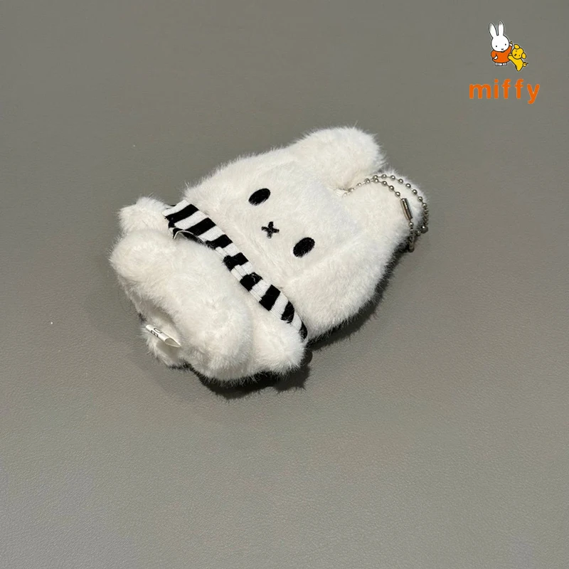 Милый плюшевый чехол для наушников Miffy, подходит для Airpods 4, 3, Pro3, милый плюшевый стереоскопический чехол-кролик, защита от падения, подарок для девочек (art.: 3920d95abbba9) - 3920d95abbba9