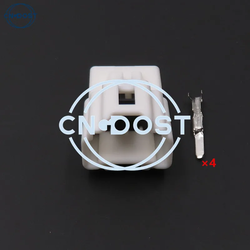 

1 комплект, 4-контактный автомобильный индикатор ширины, вилка кабеля заднего фонаря рулевого управления в сборе переменного тока для Nissan X-Trail 6098-6967 6098-6945