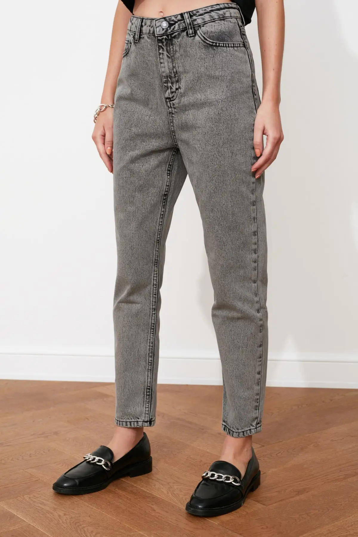 

Acid Washed Gray High Waist Jeans Mom Women Jeans 2021 Fashion