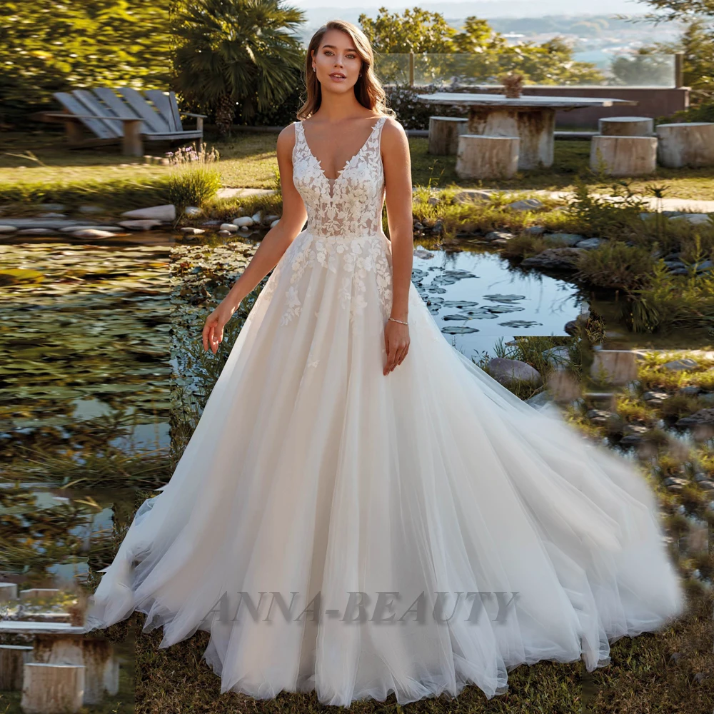 

Anna Elegant Appliques Wedding Dresses For Bride Tank V Neck A Line Backless Court Train Sleeveless Tulle Button Personalised
