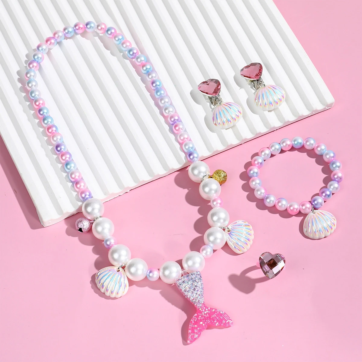 Жемчужное ожерелье с юбкой-годе украшение для детского дня рождения