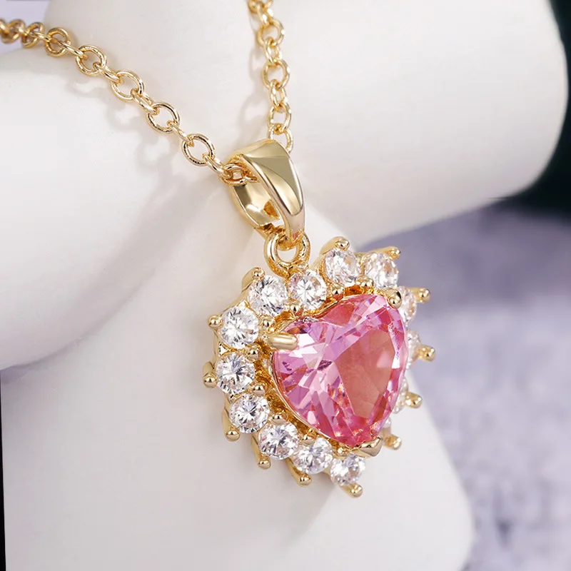 

2022 Gorgeous Pink Color Heart Pendant Necklace Women Engagement Wedding Bridal Necklaces Brilliant CZ Girls Statement Jewelry